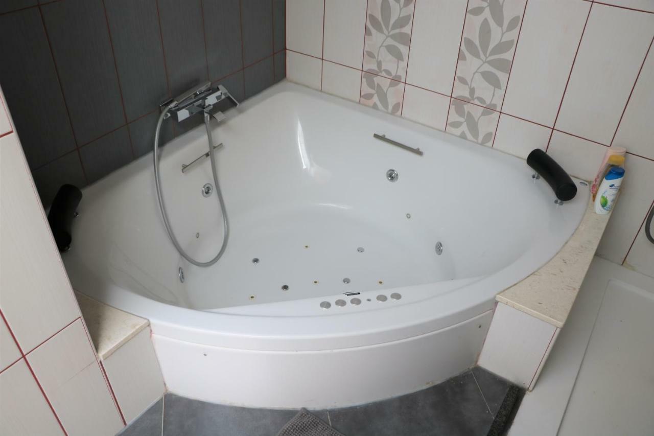 Apartment Olivia Sella di Volzana Екстериор снимка