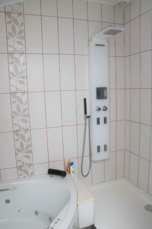Apartment Olivia Sella di Volzana Екстериор снимка